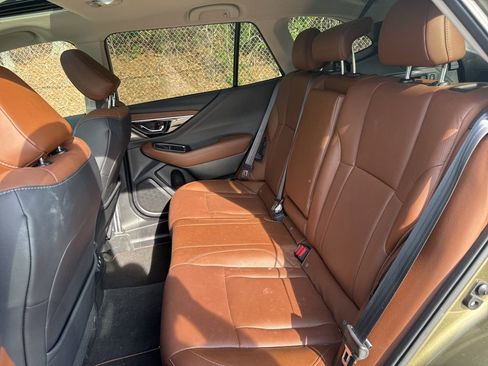 Used 2022 Subaru Outback Touring XT w/ Popular Package #2 image 17