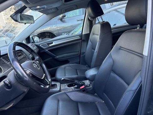 Used 2019 Volkswagen Golf Alltrack SE AWD/4WD image 7