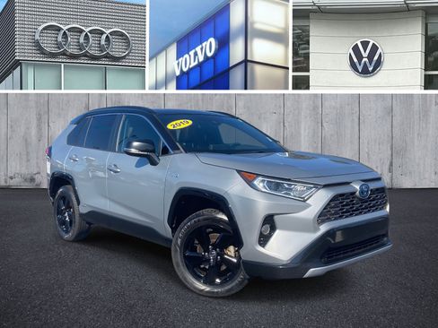 Used 2019 Toyota RAV4 XSE image 1
