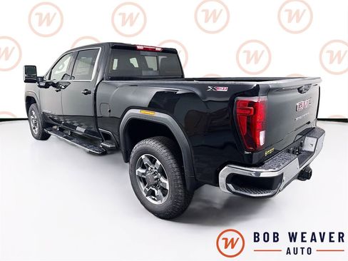 New 2026 GMC Sierra 2500 SLE w/ SLE Value Package; AWD/4WD image 6