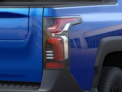 New 2025 Chevrolet Silverado EV LT image 11