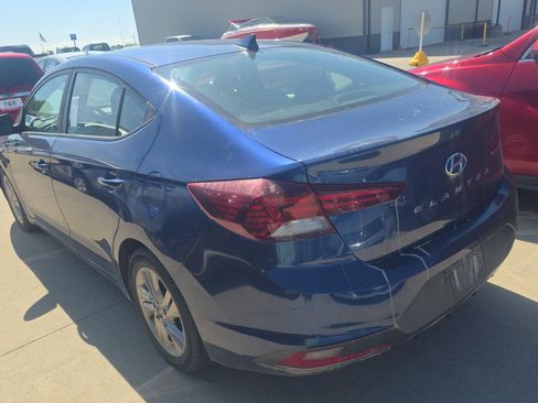 Used 2020 Hyundai Elantra SEL FWD image 4