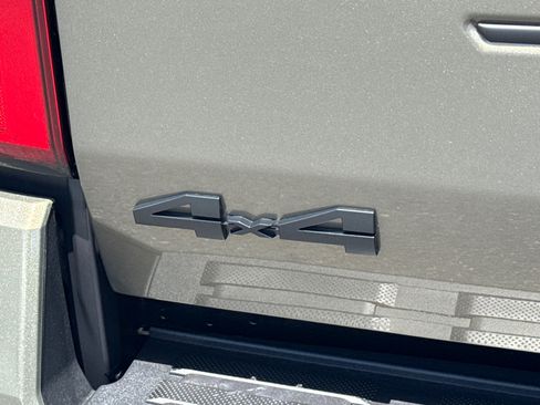 New 2026 Toyota Tacoma TRD Off-Road AWD/4WD image 11