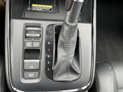 Used 2024 Honda CR-V EX-L image 31