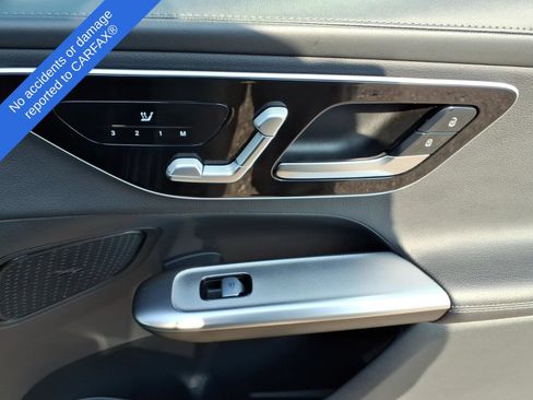 Used 2024 Mercedes-Benz GLC 300 image 20