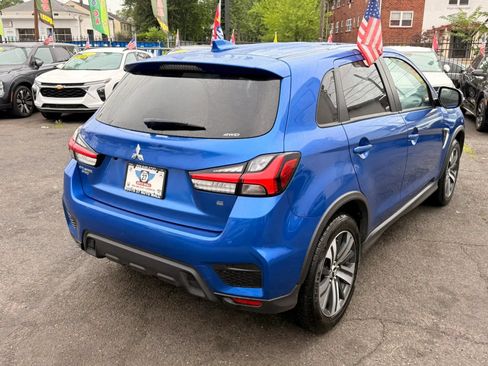 Used 2024 Mitsubishi Outlander Sport SE AWD/4WD image 7