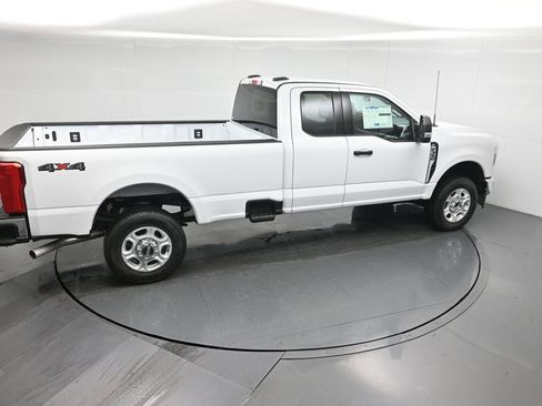 New 2026 Ford F350 XLT image 38