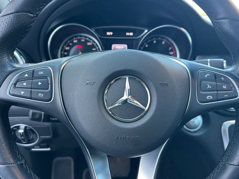 Used 2019 Mercedes-Benz GLA 250 4MATIC image 26