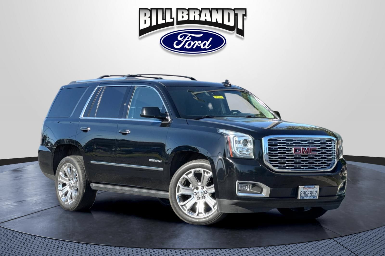 Used 2019 GMC Yukon Denali w/ Open Road Package AWD/4WD image 1