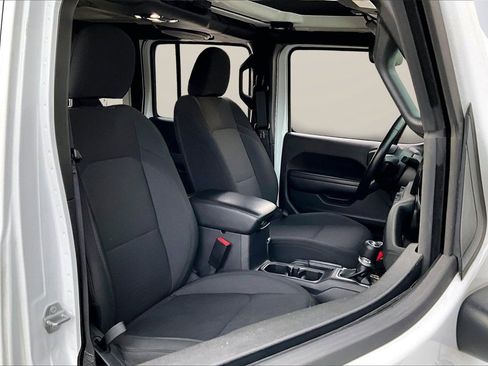 Certified 2021 Jeep Wrangler Unlimited Sport image 22