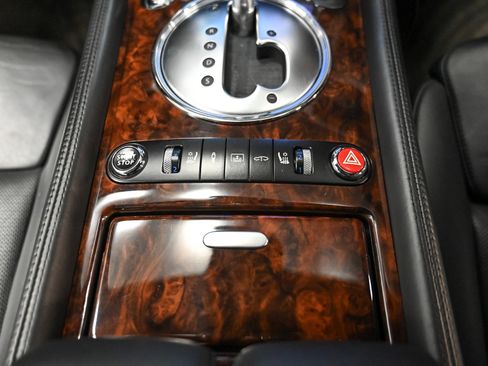 Used 2006 Bentley Flying Spur Flying Spur image 23