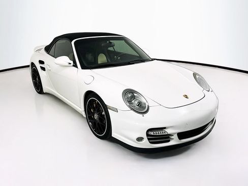 Used 2011 Porsche 911 Turbo S AWD/4WD image 4