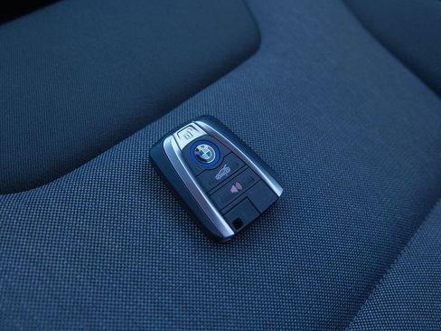 Used 2017 BMW i3 w/ Range Extender image 8