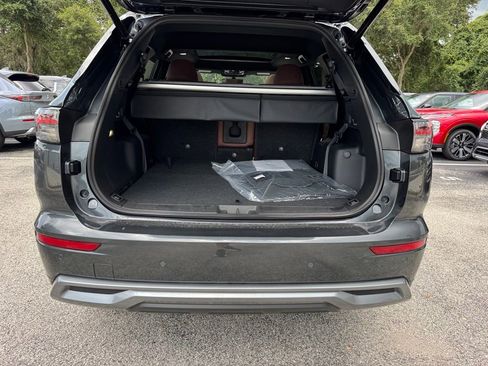 New 2025 Mitsubishi Outlander SEL image 12