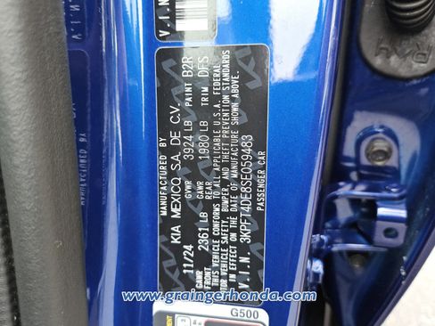 Used 2025 Kia K4 FWD image 14