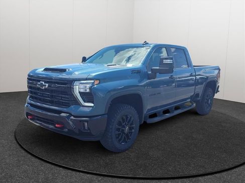 New 2026 Chevrolet Silverado 2500 LT w/ Trail Boss Package AWD/4WD image 2
