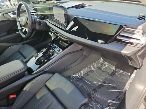 Used 2025 Audi A5 2.0T Premium Plus w/ Premium Plus image 24