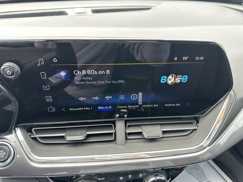 New 2026 Chevrolet Trax ACTIV w/ Driver Confidence Package FWD image 22