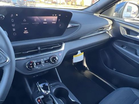 New 2026 Buick Envista Preferred w/ Convenience I Package image 30