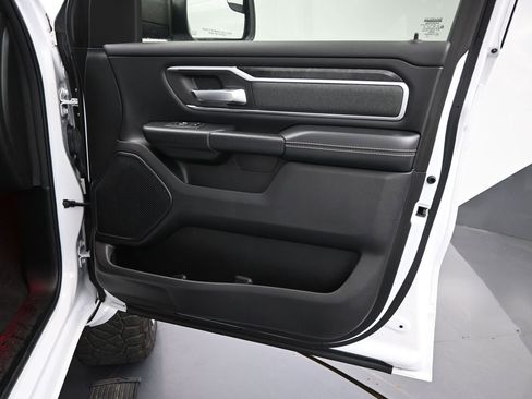 Used 2021 RAM 1500 Big Horn image 25