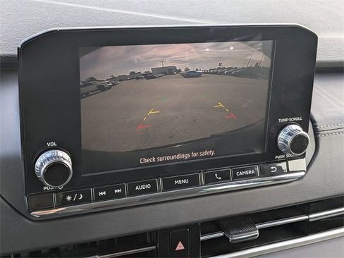 Used 2023 Mitsubishi Outlander ES image 21