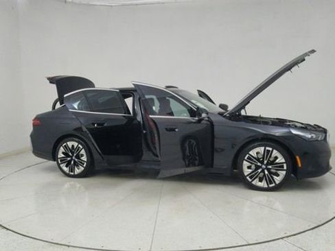 Used 2026 BMW 530i image 74