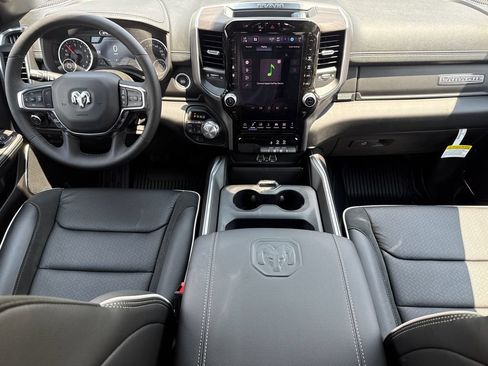 New 2026 RAM 1500 Laramie AWD/4WD image 12