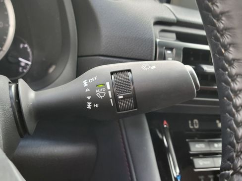 Used 2024 Lexus IS 300 w/ Premium Package image 31