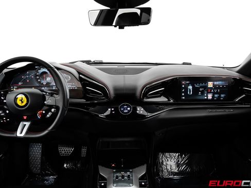Used 2025 Ferrari Purosangue AWD/4WD image 34