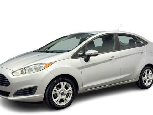 Used 2015 Ford Fiesta SE FWD image 5