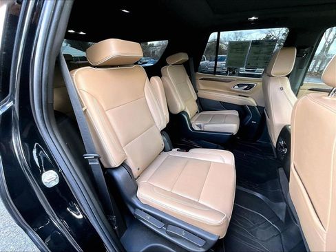 Certified 2021 Chevrolet Tahoe Premier w/ Premium Package image 16