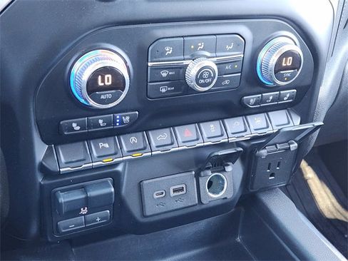 Used 2019 GMC Sierra 1500 SLT image 19