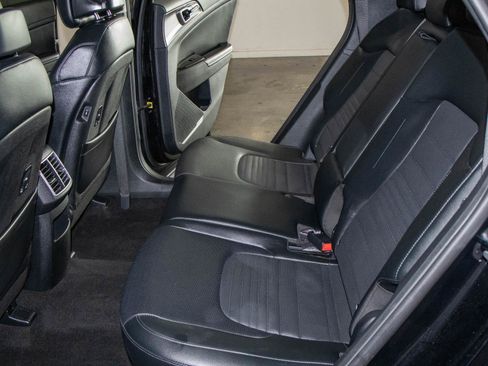 Used 2023 Kia Sportage SX image 15