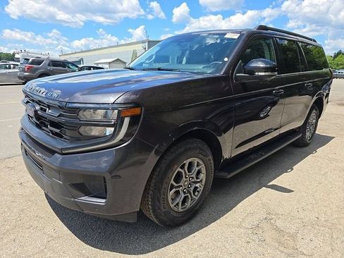 Used 2026 Ford Expedition Max Active AWD/4WD image 1