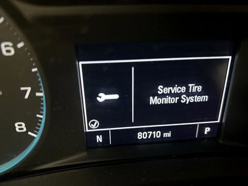 Used 2020 Chevrolet Equinox LS w/ LPO, Blackout Package image 10