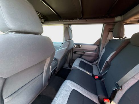 Used 2023 Ford Bronco Big Bend AWD/4WD image 18
