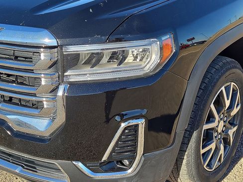 Used 2023 GMC Acadia SLT image 10