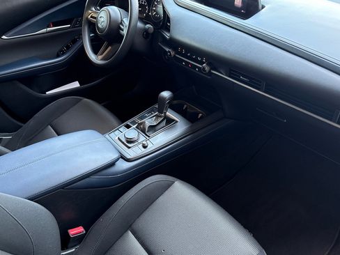 Used 2020 MAZDA CX-30 FWD image 16