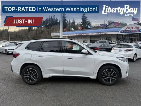 Used 2025 BMW X1 xDrive28i image 5