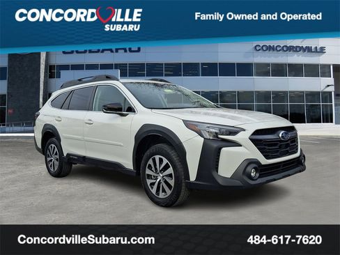 Certified 2023 Subaru Outback Premium image 1