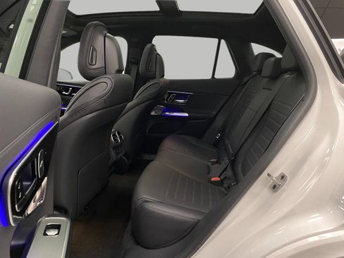New 2026 Mercedes-Benz GLC 300 4MATIC image 28