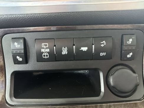 Used 2014 GMC Acadia SLT FWD image 14