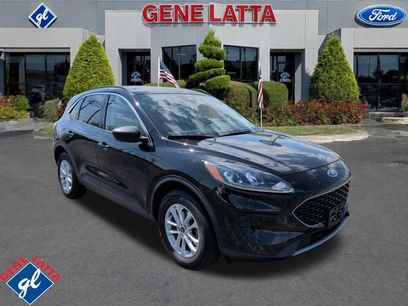 Certified 2022 Ford Escape SE w/ Cold Weather Package