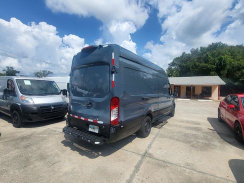 Used 2020 Ford Transit 250 148 High Roof Extended RWD image 8