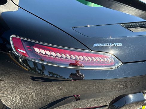 Used 2021 Mercedes-Benz AMG GT Roadster image 20