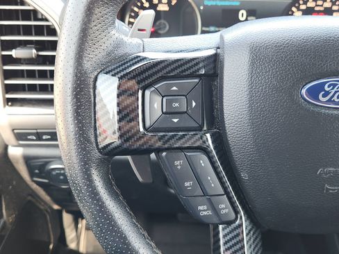 Used 2018 Ford F150 Raptor w/ Equipment Group 802A Luxury AWD/4WD image 32