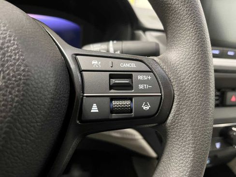 New 2025 Honda Accord SE image 18