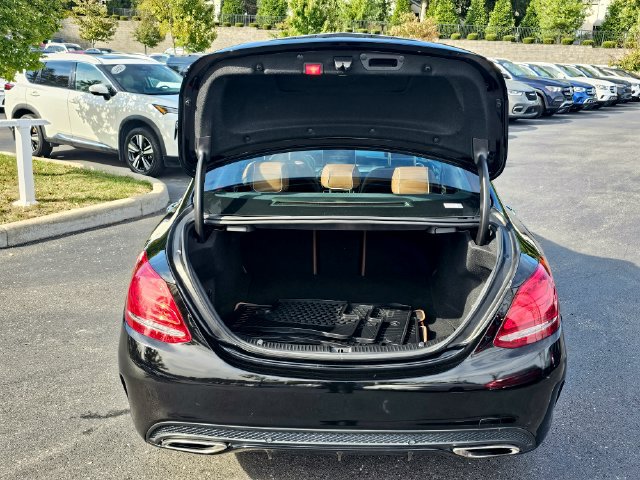 Used 2018 Mercedes-Benz C 300 4MATIC Sedan image 11