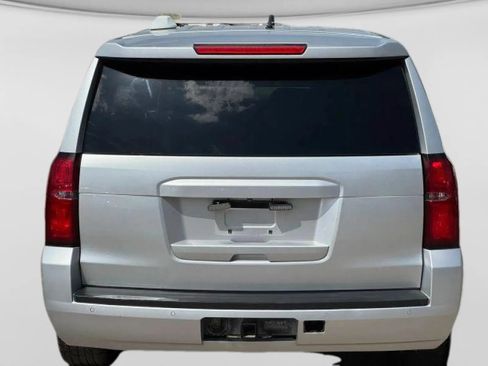 Used 2019 Chevrolet Tahoe 2WD w/ Remote Keyless Entry Package image 5