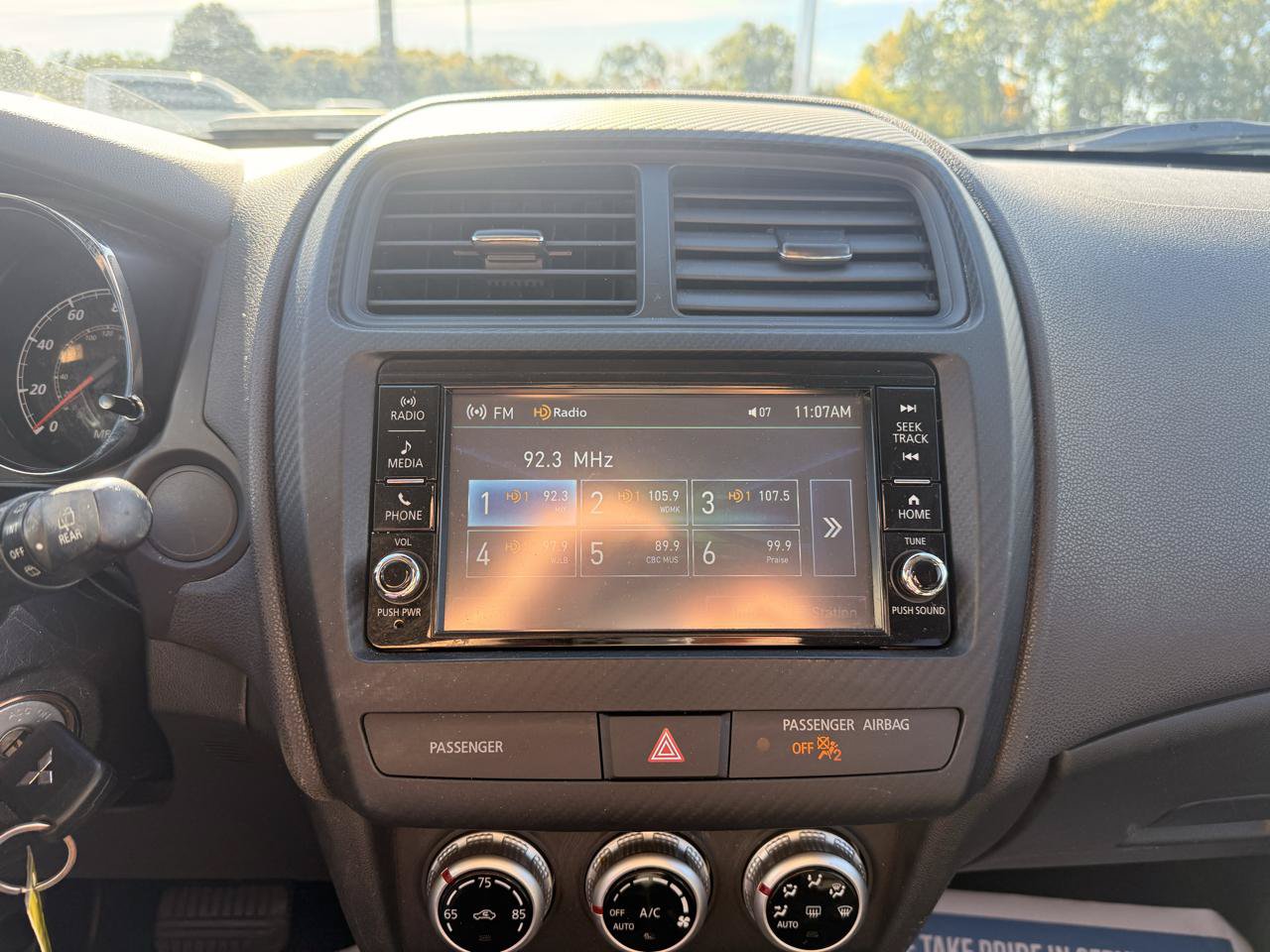 Used 2022 Mitsubishi Outlander Sport ES FWD image 19